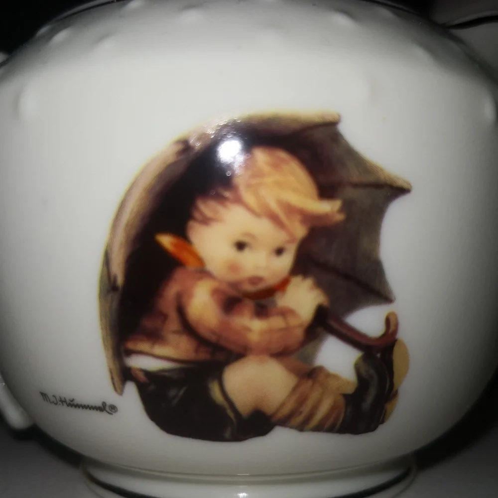 Porcelain Tea Set - Picture 5 of 13